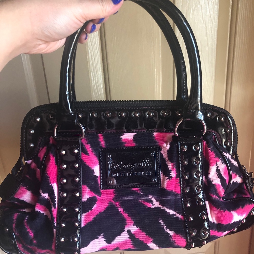 Betseyville by Betsey Johnson bag